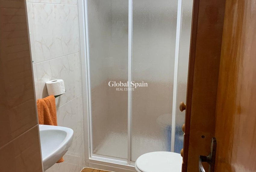 Wiederverkauf - WOHNUNG -
TORREVIEJA - Cabo Cervera