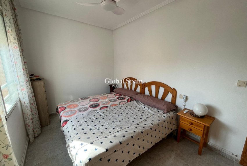 Wiederverkauf - WOHNUNG -
TORREVIEJA - Cabo Cervera