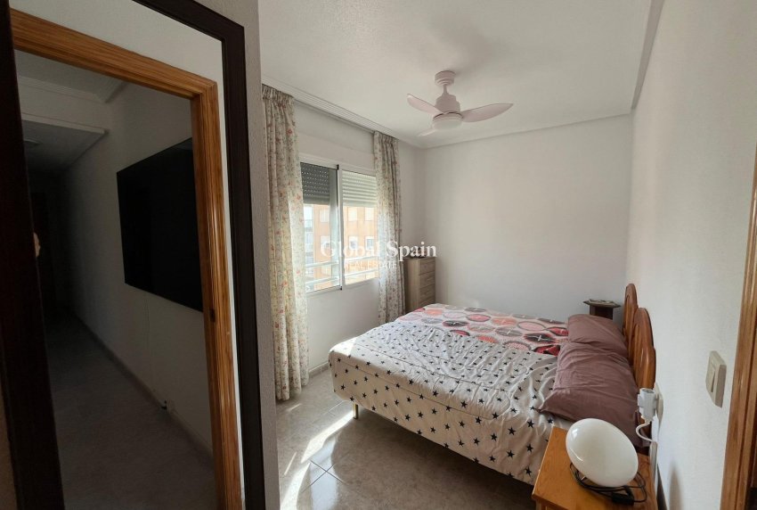 Wiederverkauf - WOHNUNG -
TORREVIEJA - Cabo Cervera