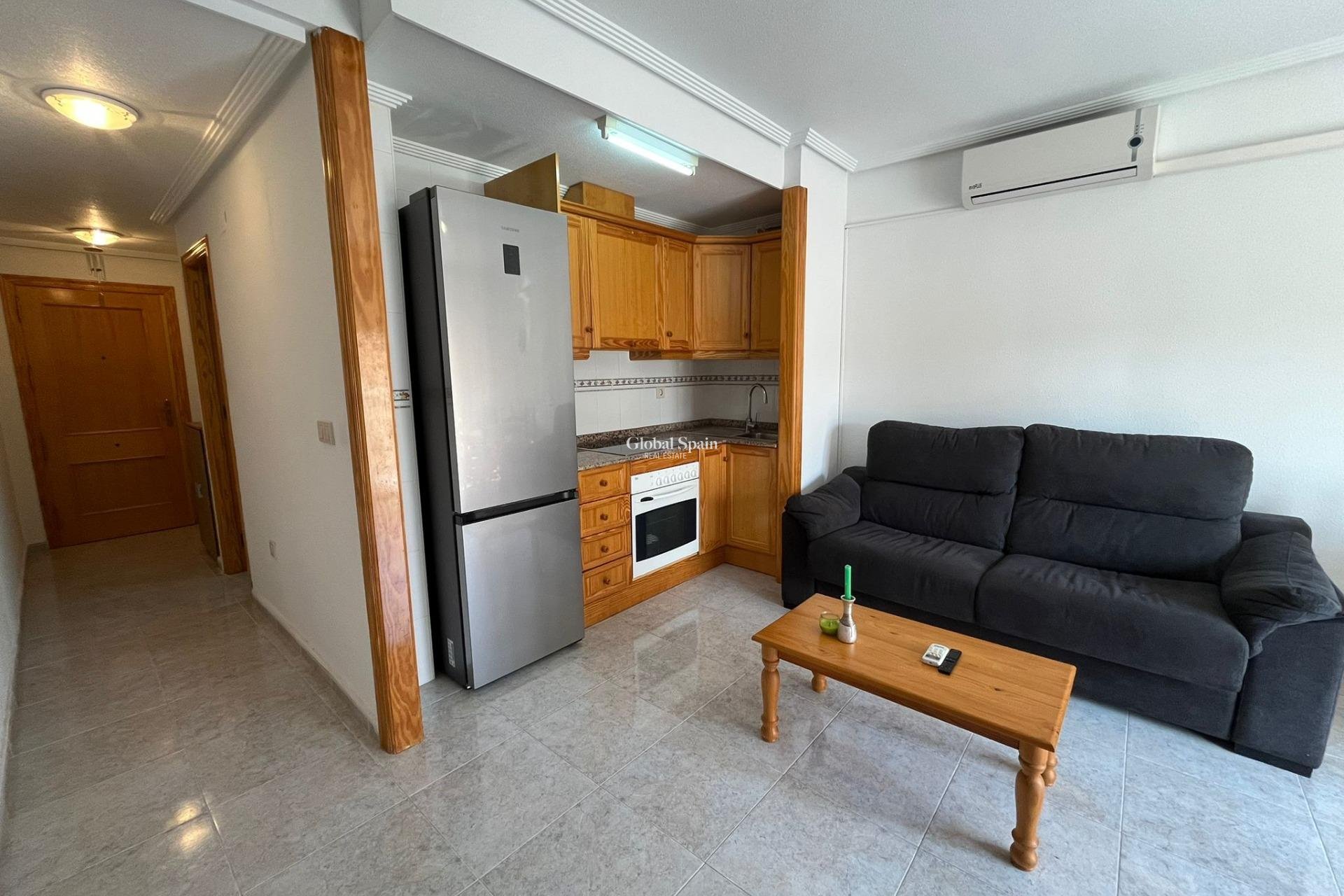 Wiederverkauf - WOHNUNG -
TORREVIEJA - Cabo Cervera