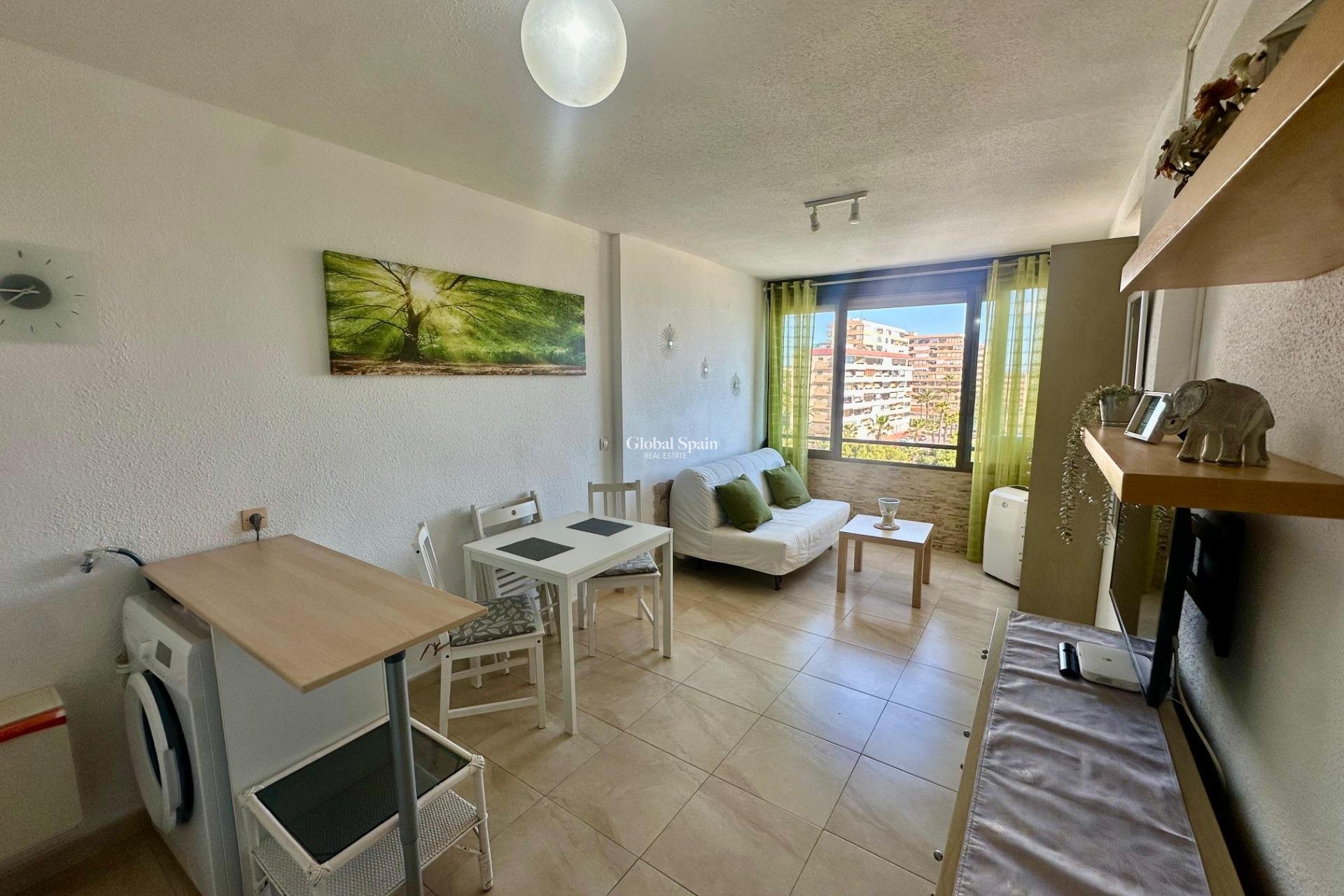 Wiederverkauf - WOHNUNG -
TORREVIEJA - Cabo Cervera