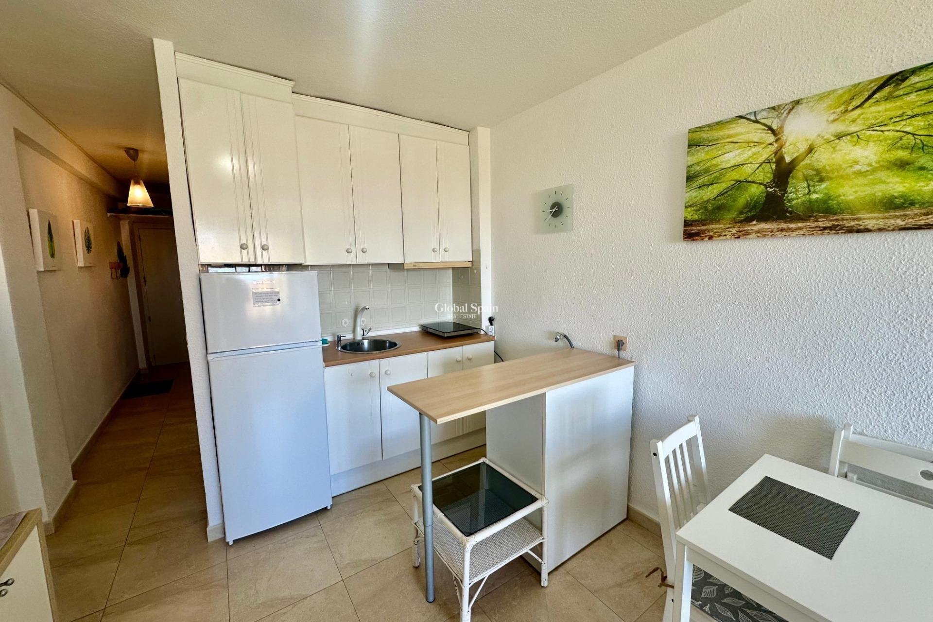 Wiederverkauf - WOHNUNG -
TORREVIEJA - Cabo Cervera