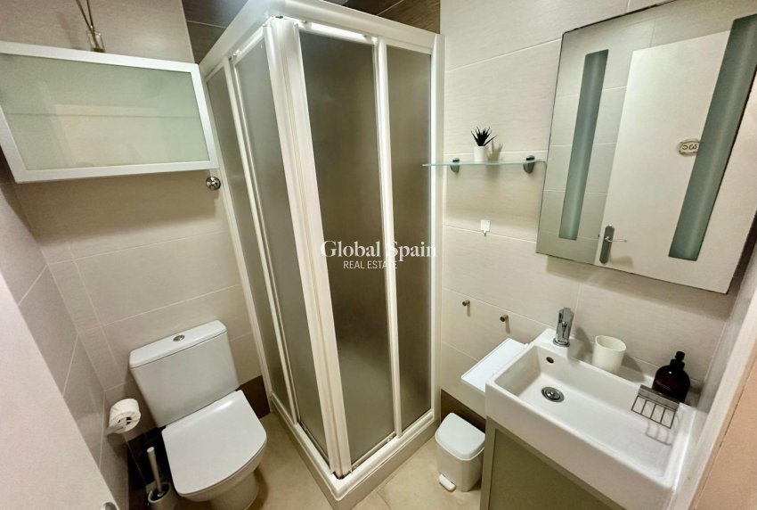 Wiederverkauf - WOHNUNG -
TORREVIEJA - Cabo Cervera