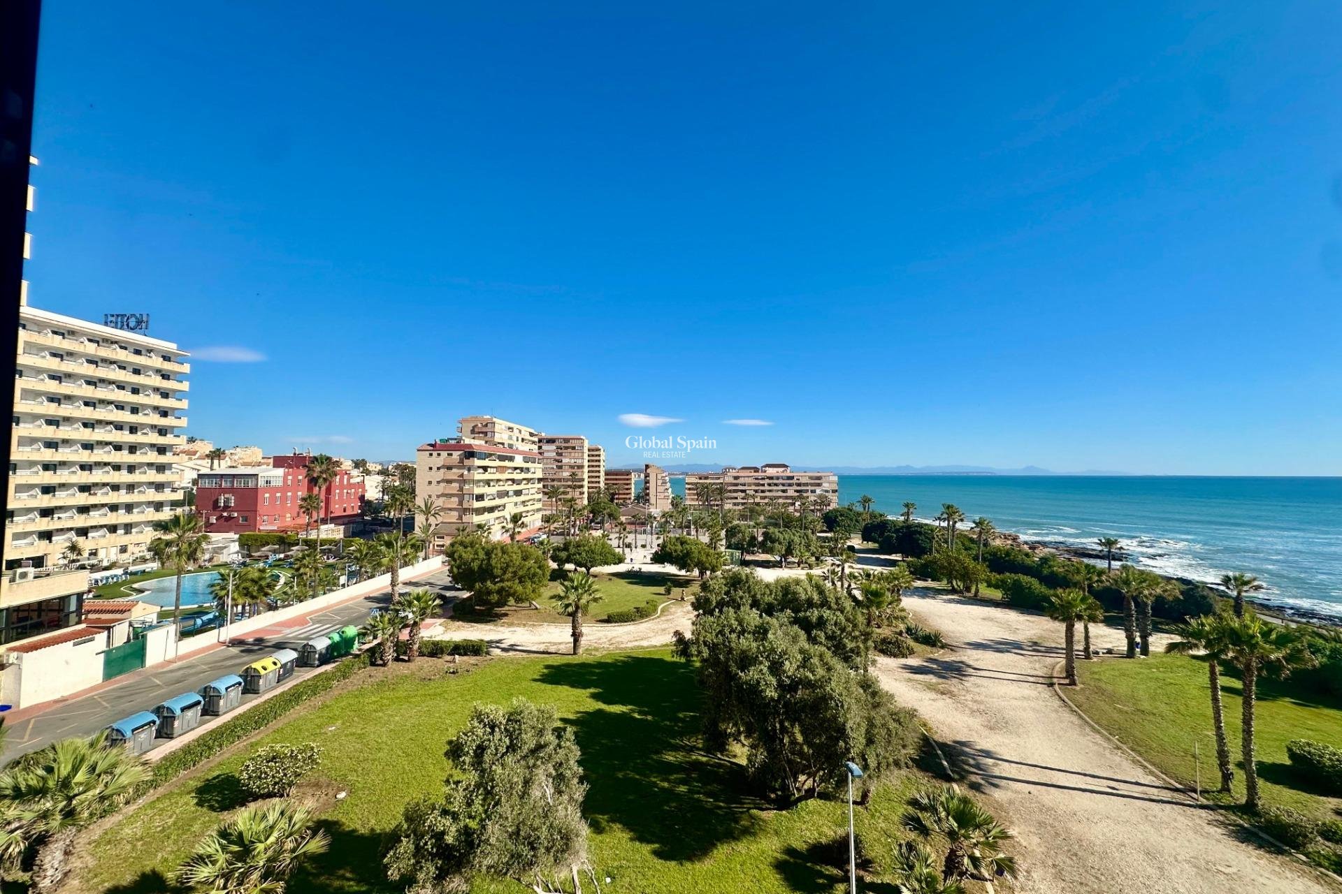 Wiederverkauf - WOHNUNG -
TORREVIEJA - Cabo Cervera