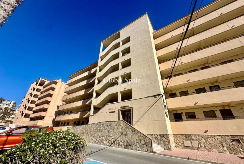 Wiederverkauf - WOHNUNG -
TORREVIEJA - Cabo Cervera