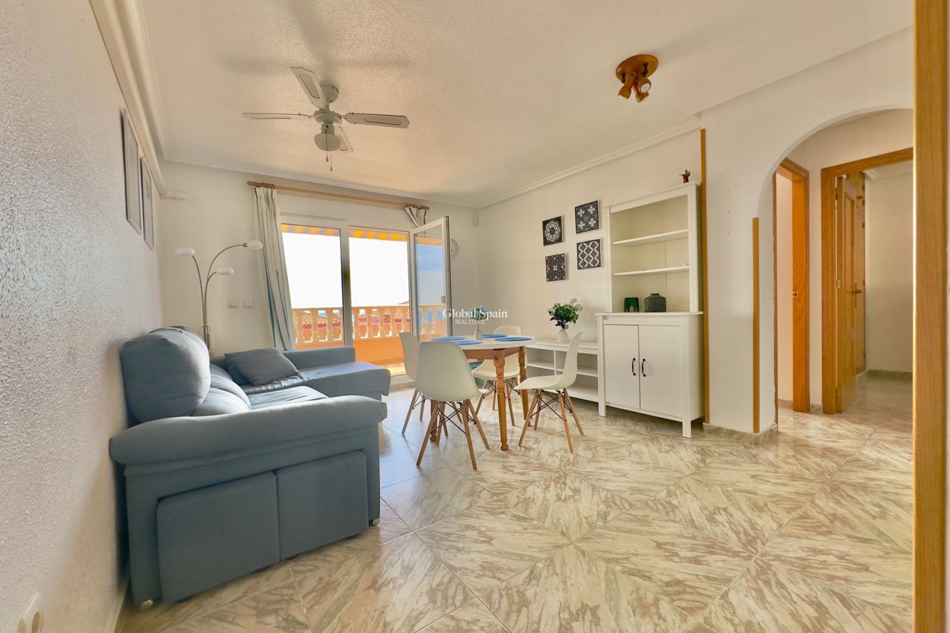 Wiederverkauf - WOHNUNG -
TORREVIEJA - Cabo Cervera