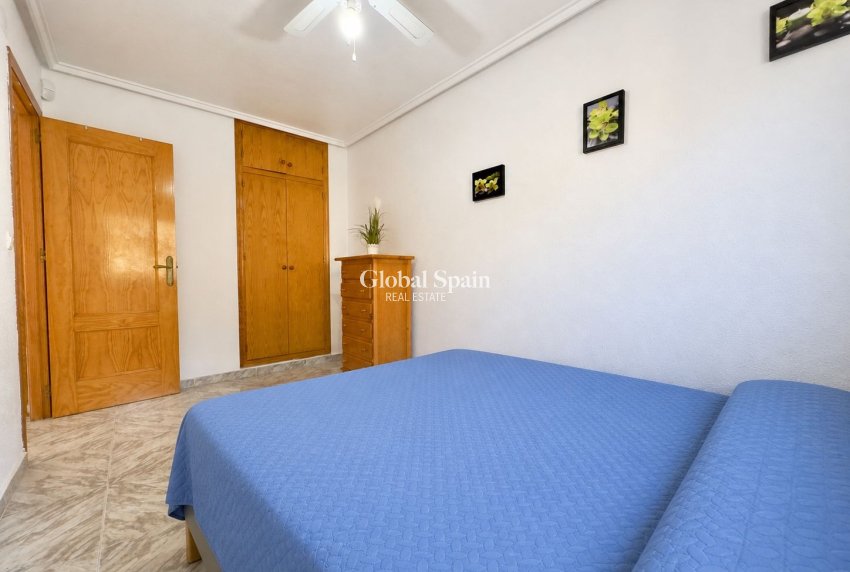Wiederverkauf - WOHNUNG -
TORREVIEJA - Cabo Cervera
