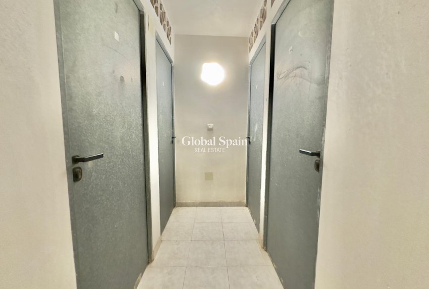 Wiederverkauf - WOHNUNG -
TORREVIEJA - Cabo Cervera