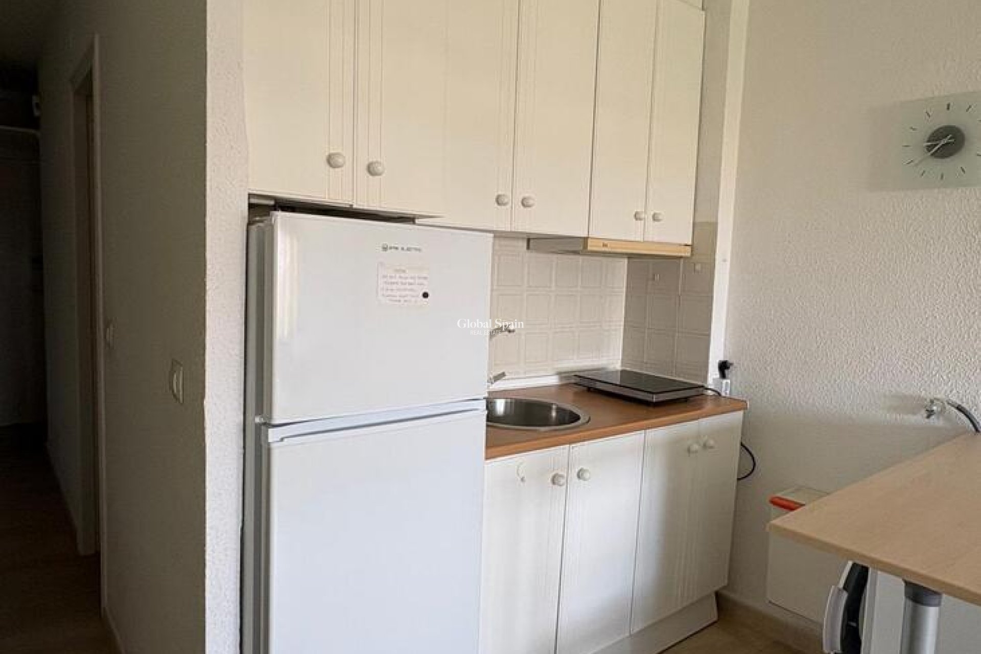 Wiederverkauf - WOHNUNG -
TORREVIEJA - Cabo Cervera