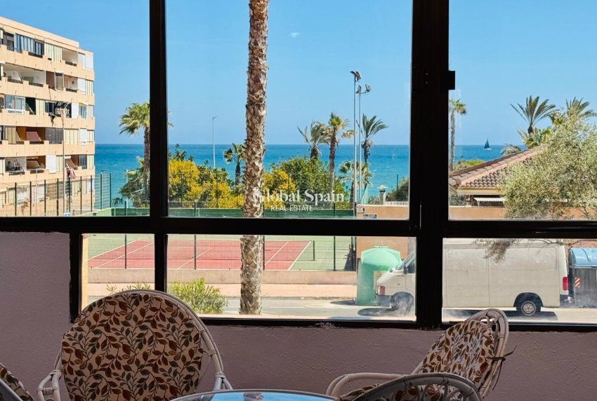 Wiederverkauf - WOHNUNG -
TORREVIEJA - Cabo Cervera