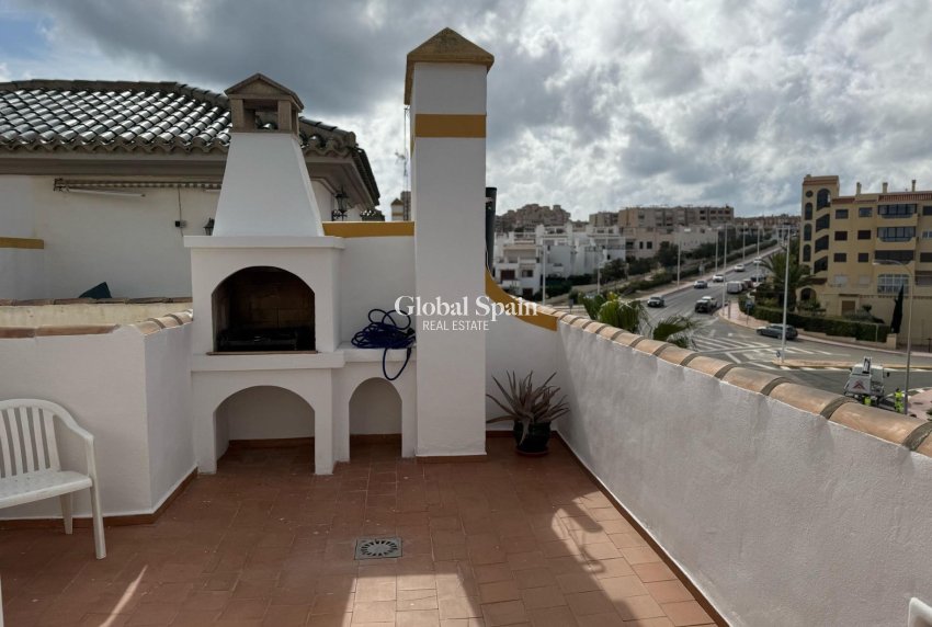 Wiederverkauf - WOHNUNG -
TORREVIEJA - Cañada Del Molino