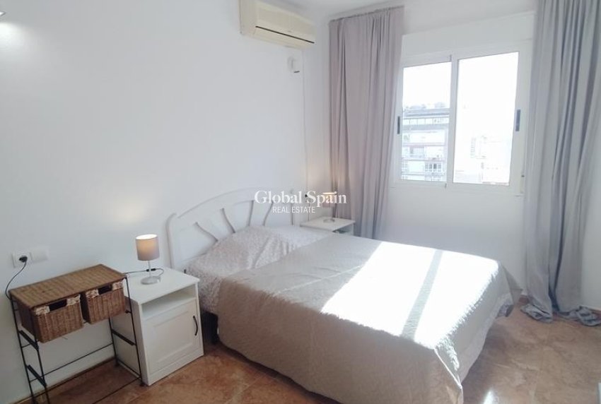 Wiederverkauf - WOHNUNG -
TORREVIEJA - CASCO URBANO