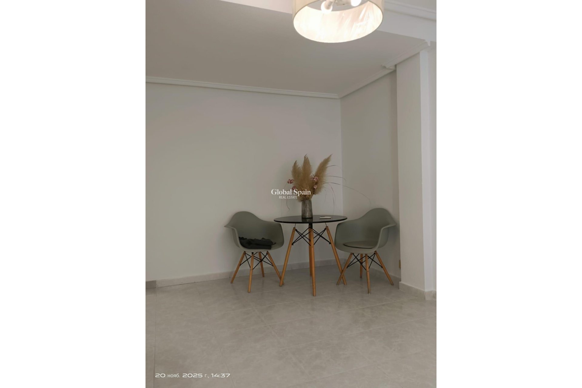 Wiederverkauf - WOHNUNG -
TORREVIEJA - Center