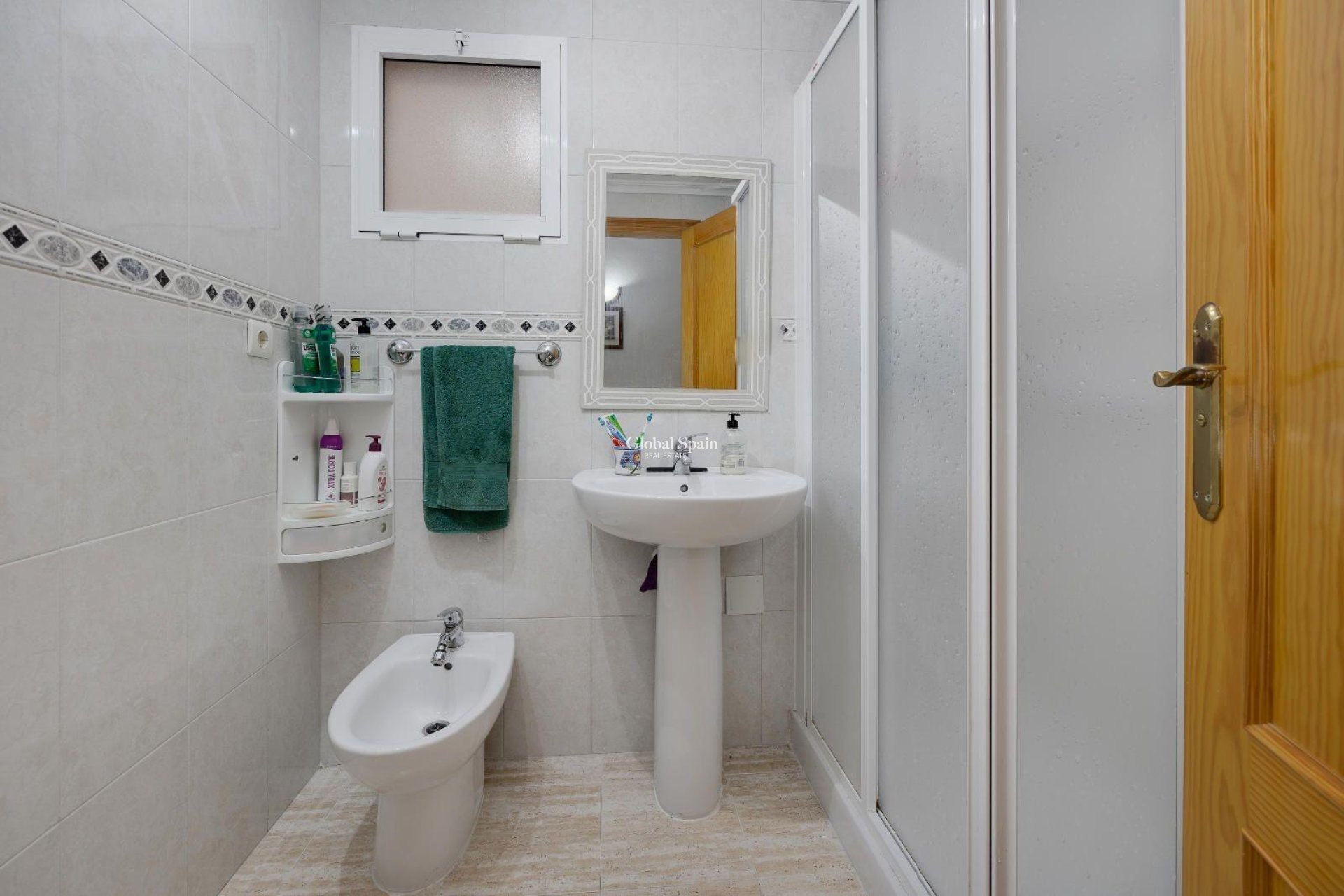 Wiederverkauf - WOHNUNG -
TORREVIEJA - Center