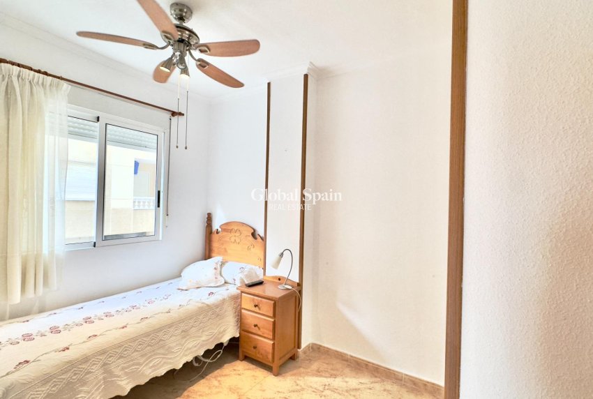 Wiederverkauf - WOHNUNG -
TORREVIEJA - Center