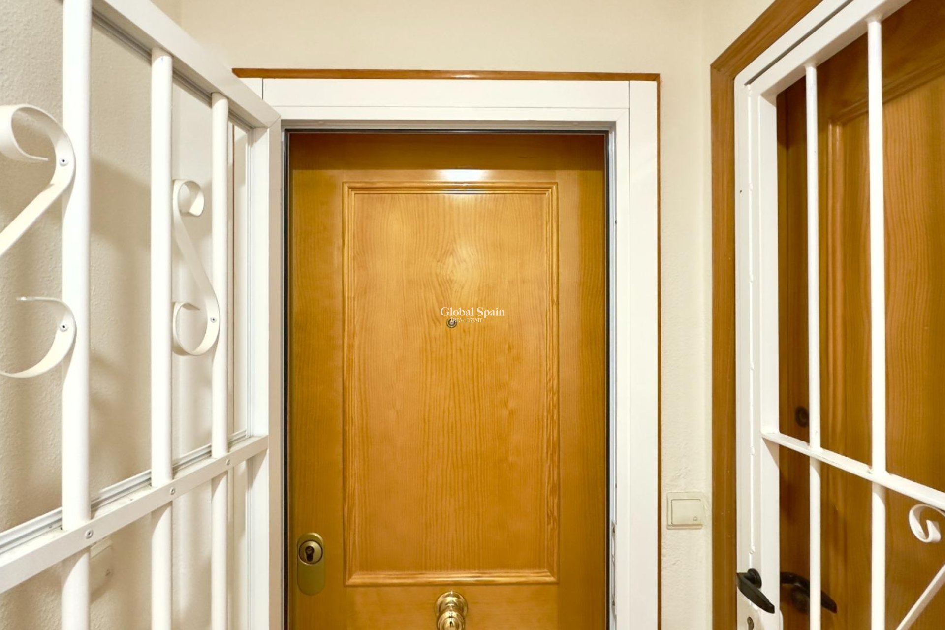 Wiederverkauf - WOHNUNG -
TORREVIEJA - Center