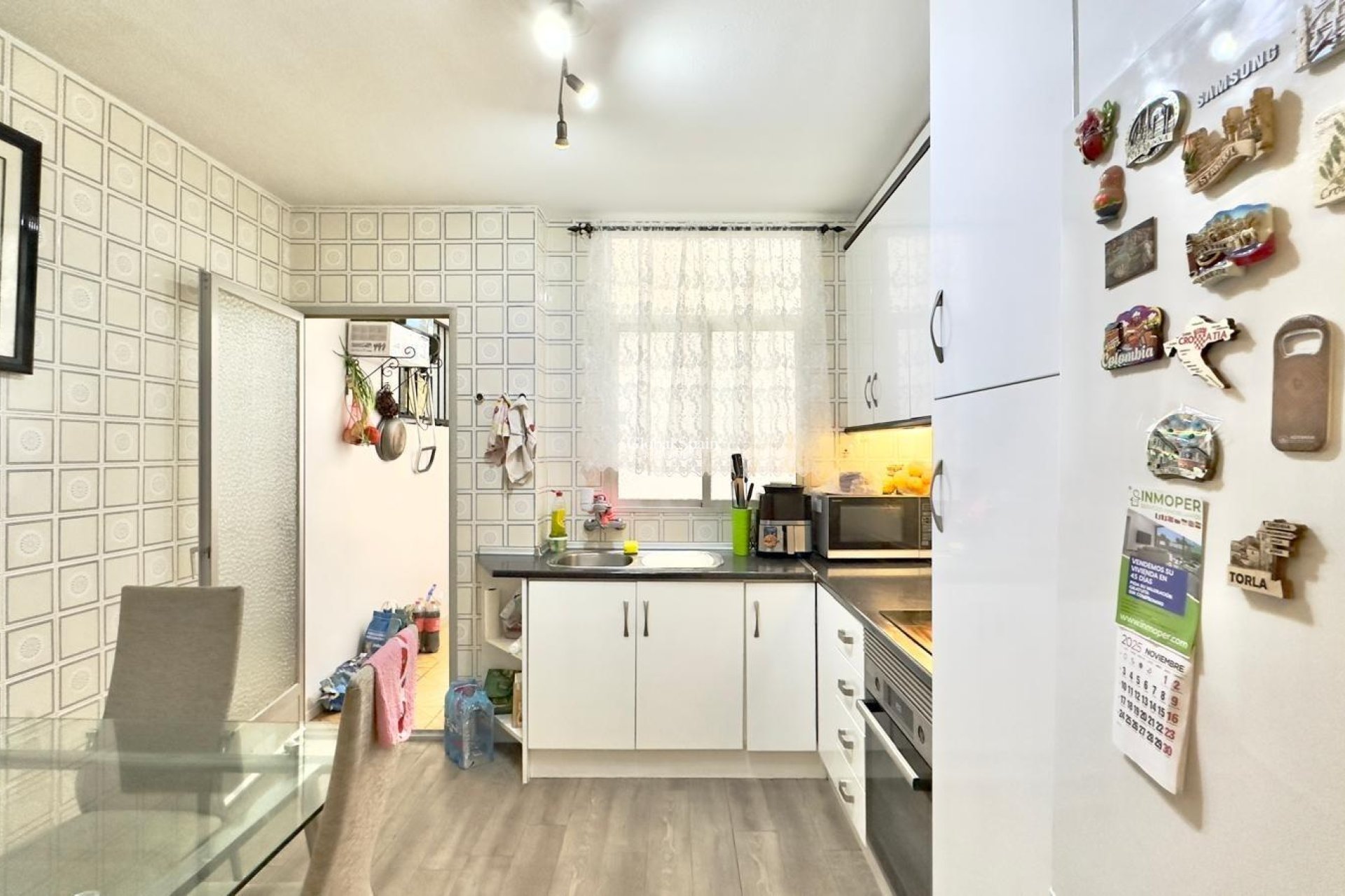 Wiederverkauf - WOHNUNG -
TORREVIEJA - Center