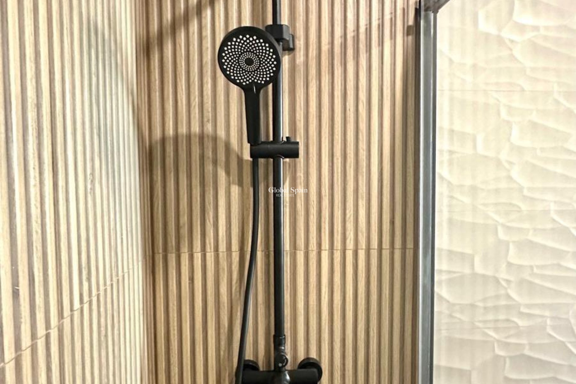 Wiederverkauf - WOHNUNG -
TORREVIEJA - Center