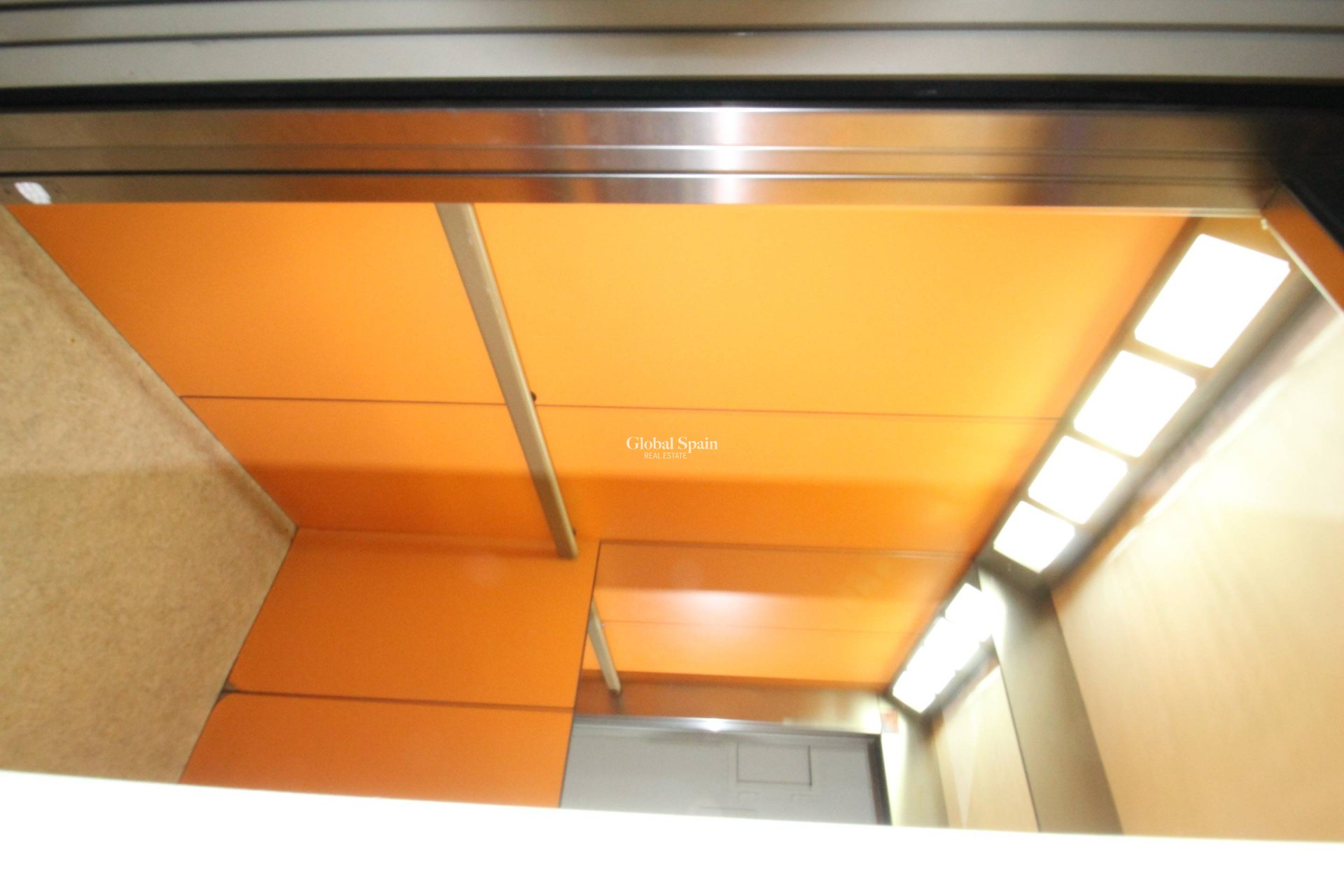 Wiederverkauf - WOHNUNG -
TORREVIEJA - Center