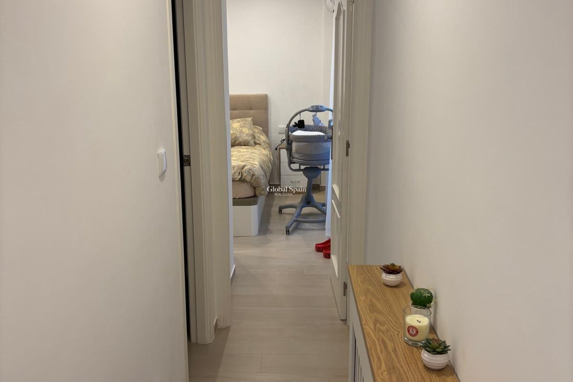 Wiederverkauf - WOHNUNG -
TORREVIEJA - Center