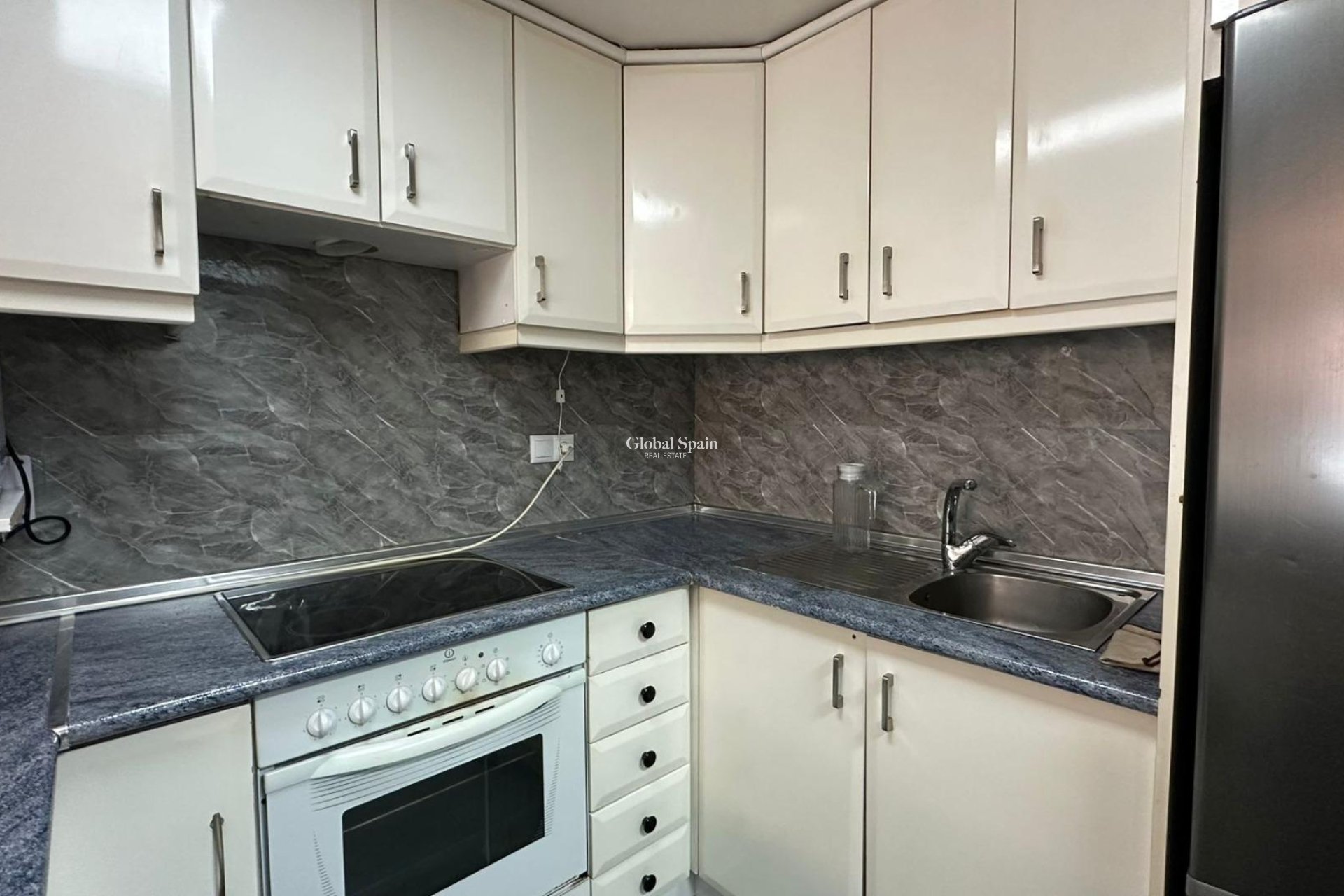 Wiederverkauf - WOHNUNG -
TORREVIEJA - Center