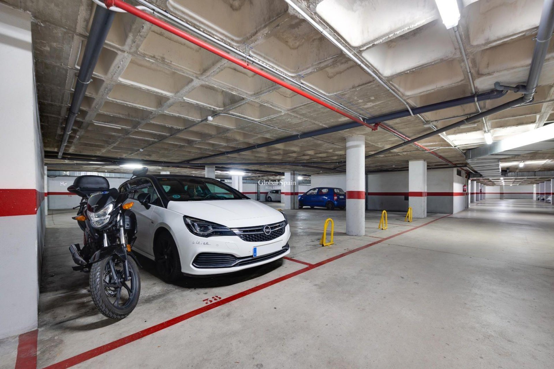 Wiederverkauf - WOHNUNG -
TORREVIEJA - Center