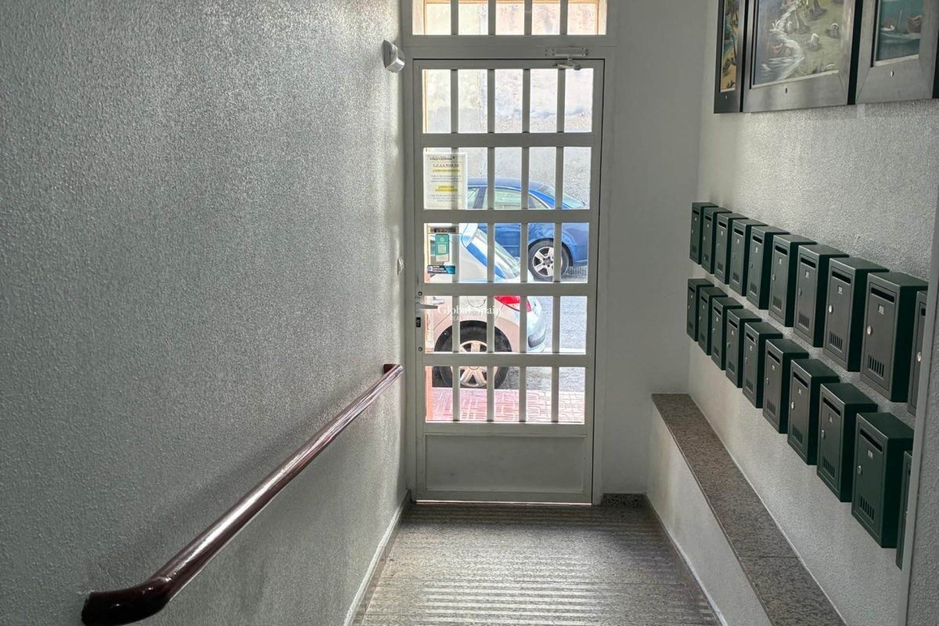 Wiederverkauf - WOHNUNG -
TORREVIEJA - Center