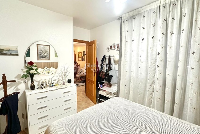 Wiederverkauf - WOHNUNG -
TORREVIEJA - Center