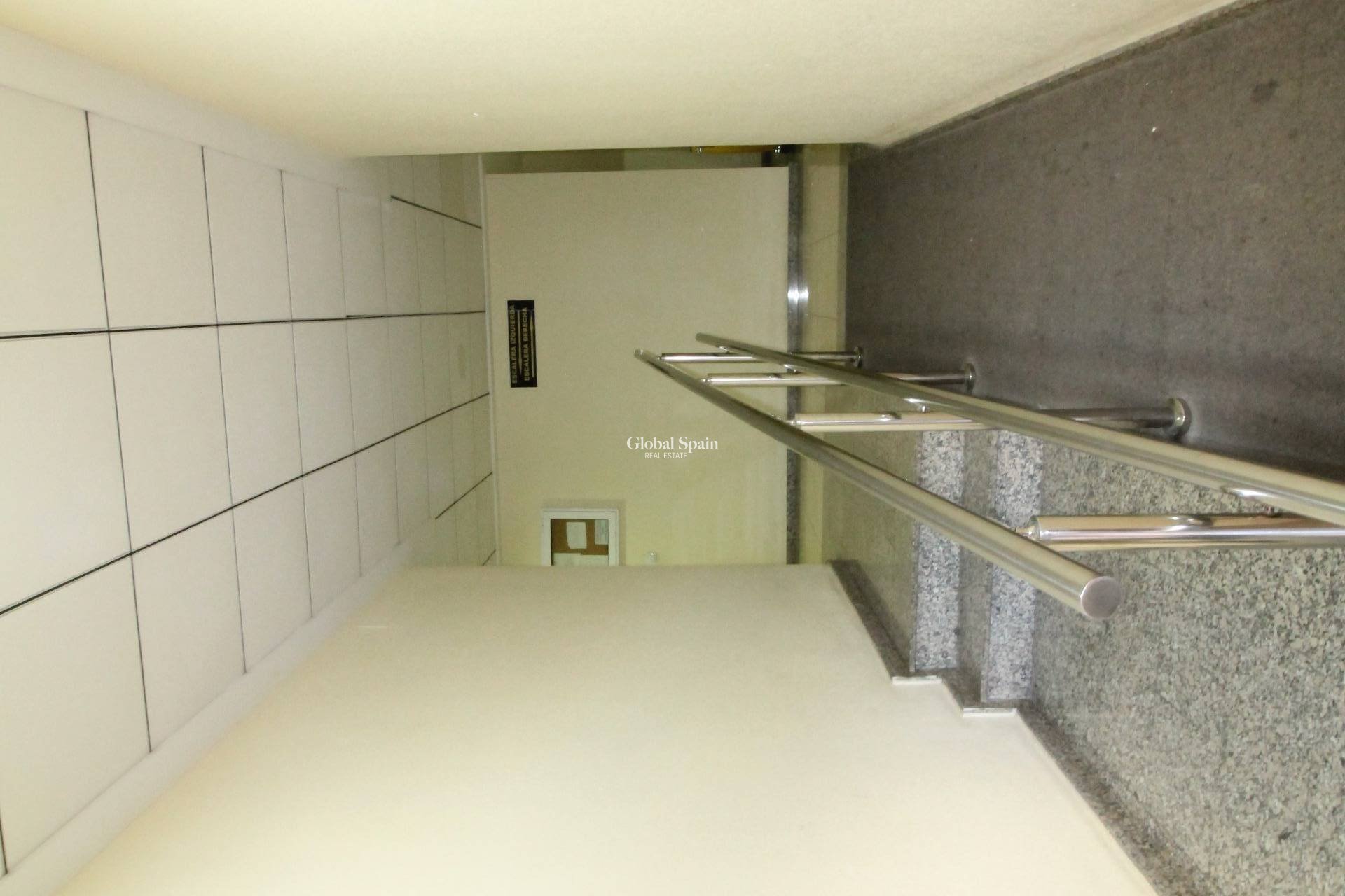 Wiederverkauf - WOHNUNG -
TORREVIEJA - Center