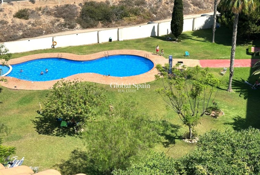 Wiederverkauf - WOHNUNG -
TORREVIEJA - Center