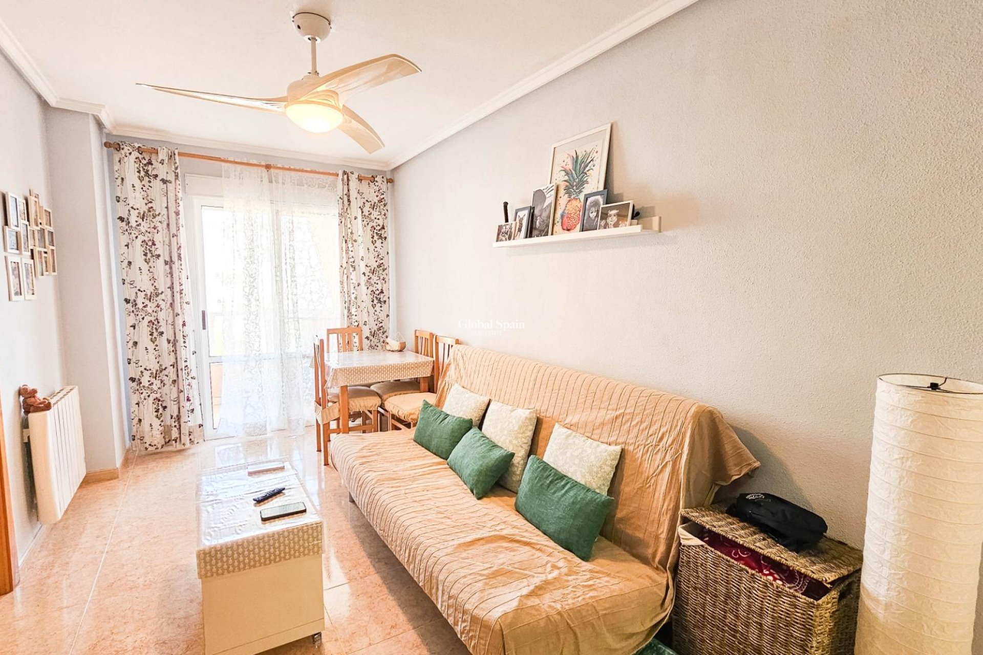 Wiederverkauf - WOHNUNG -
TORREVIEJA - Center