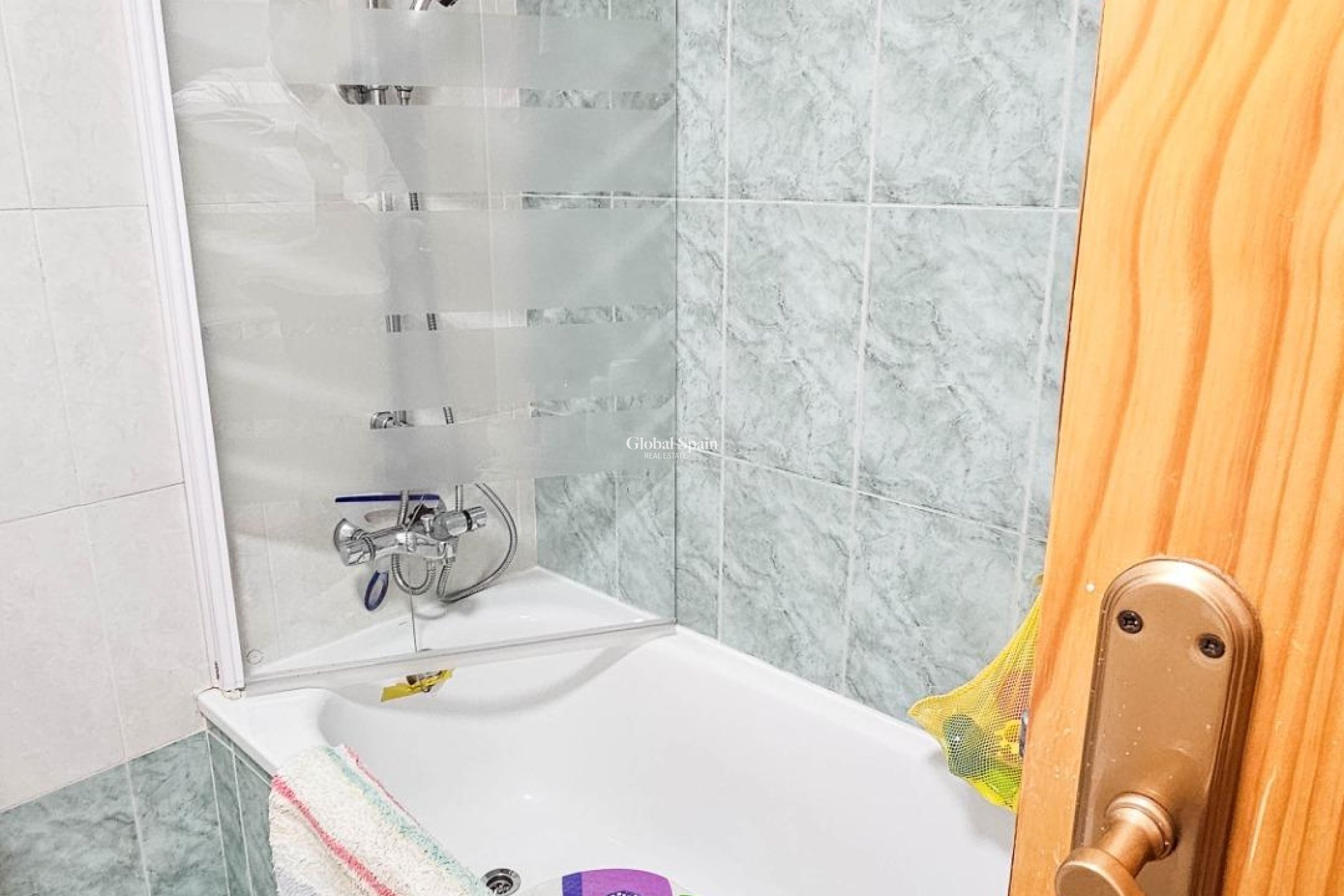 Wiederverkauf - WOHNUNG -
TORREVIEJA - Center