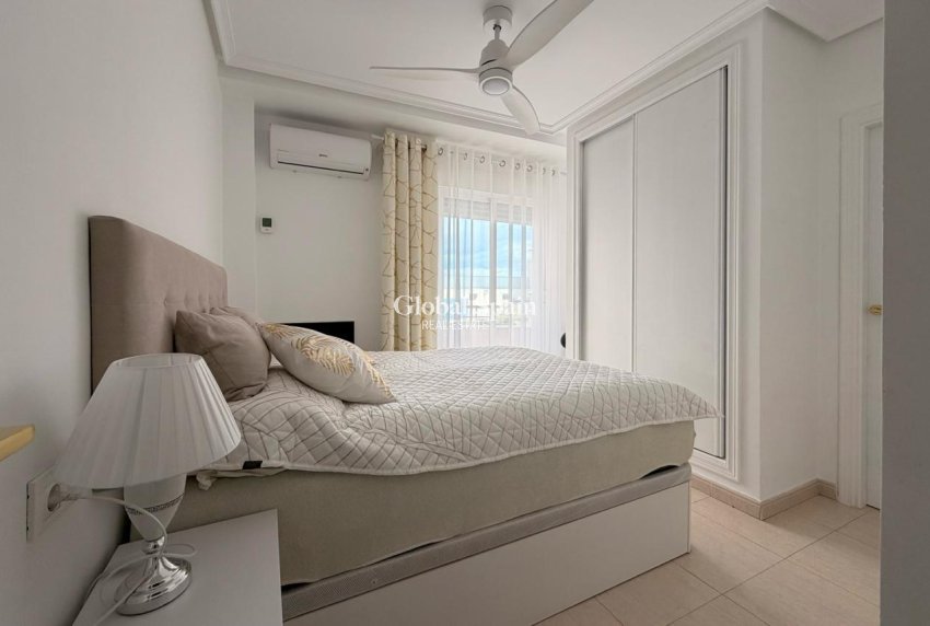 Wiederverkauf - WOHNUNG -
TORREVIEJA - Center