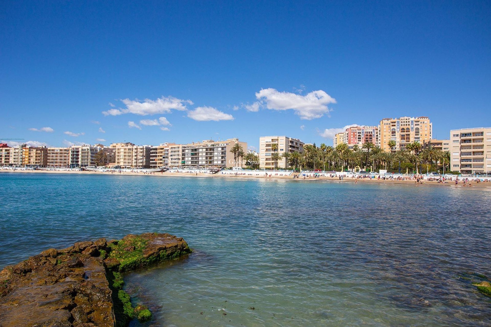 Wiederverkauf - WOHNUNG -
TORREVIEJA - Center