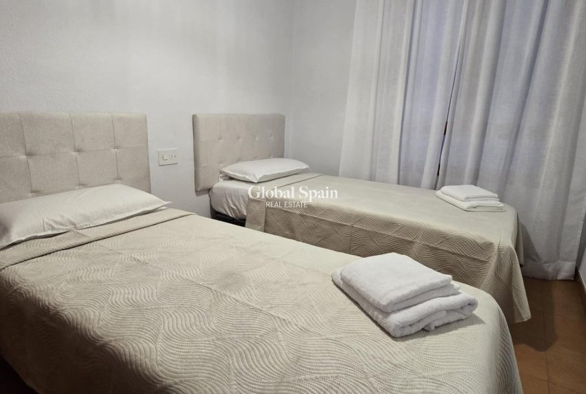 Wiederverkauf - WOHNUNG -
TORREVIEJA - Center