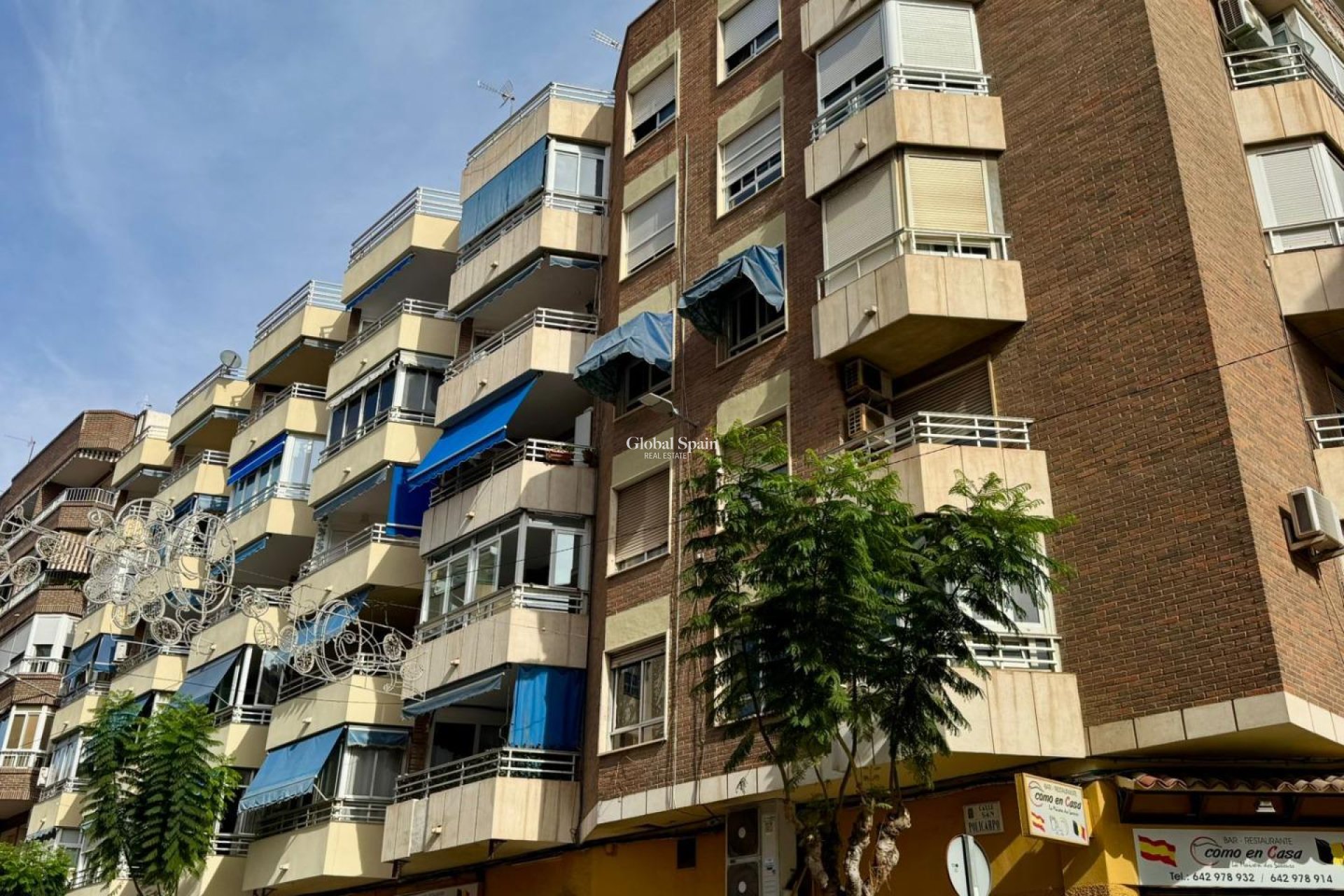 Wiederverkauf - WOHNUNG -
TORREVIEJA - Center