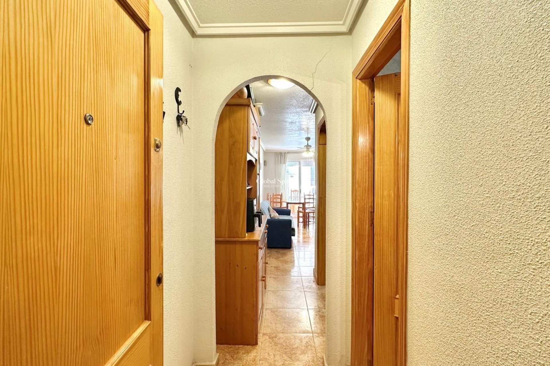 Wiederverkauf - WOHNUNG -
TORREVIEJA - Center