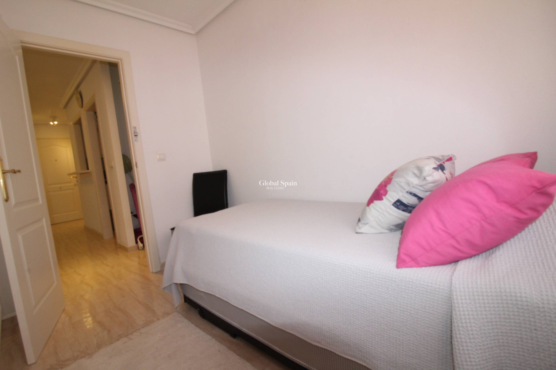 Wiederverkauf - WOHNUNG -
TORREVIEJA - Center