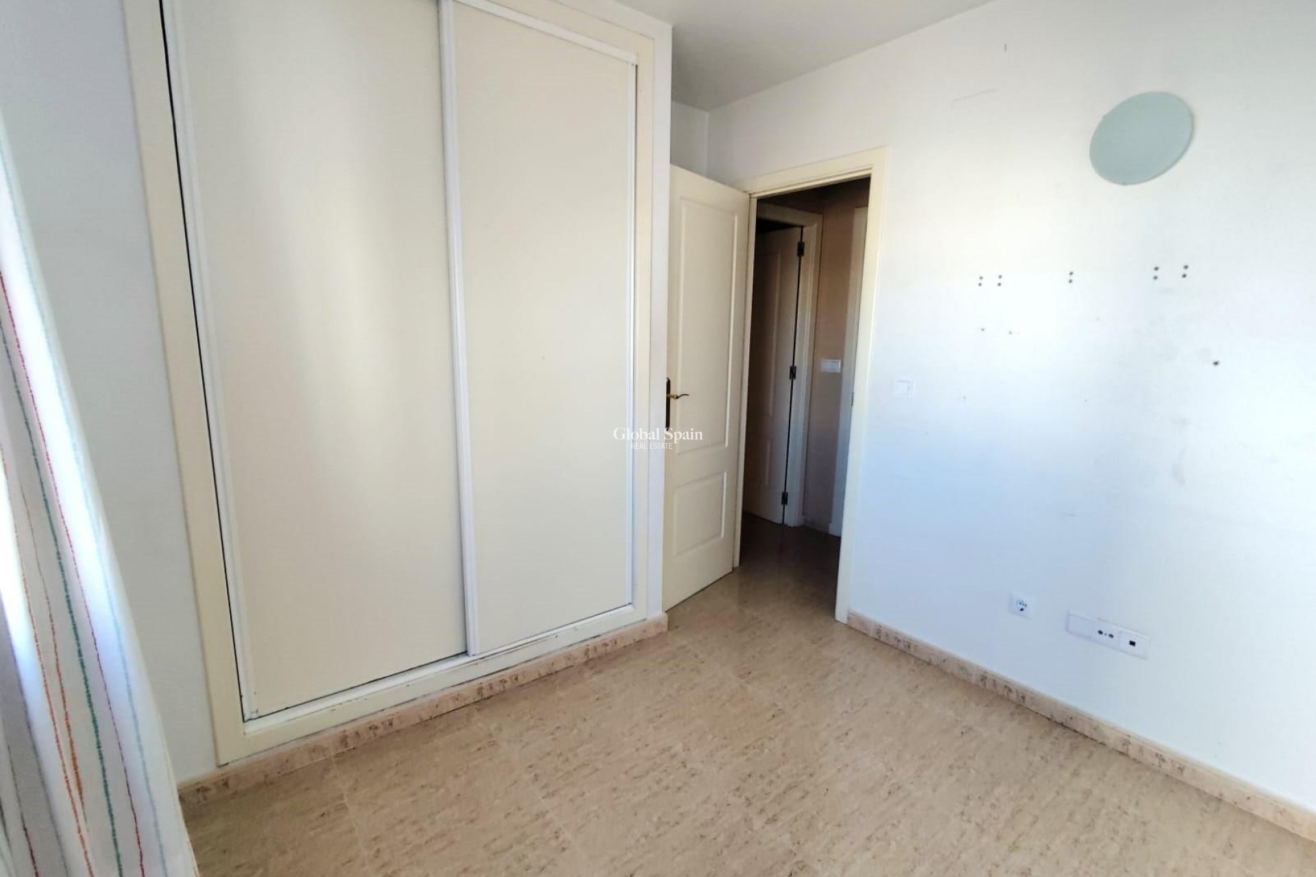 Wiederverkauf - WOHNUNG -
TORREVIEJA - Center