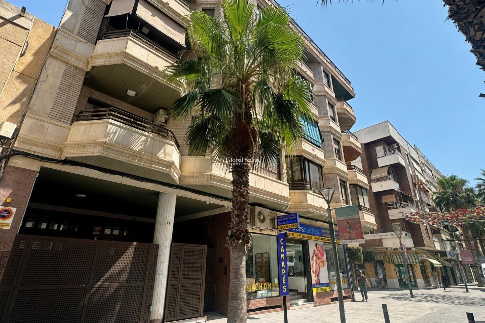 Wiederverkauf - WOHNUNG -
TORREVIEJA - Center