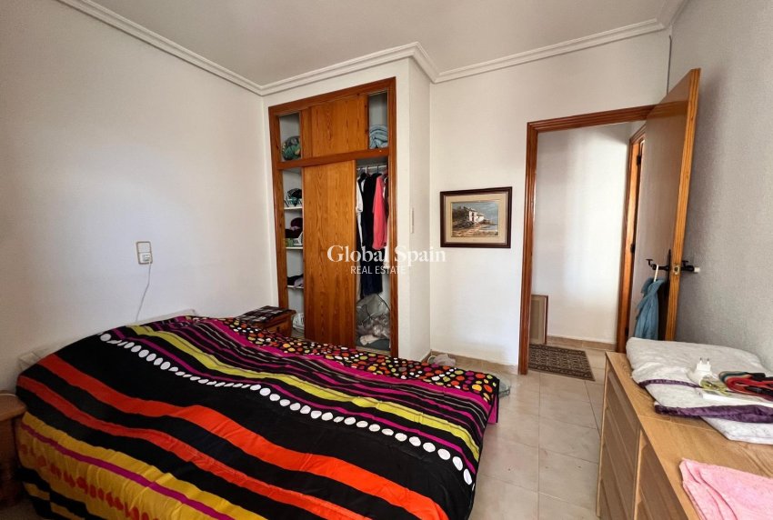 Wiederverkauf - WOHNUNG -
TORREVIEJA - Center
