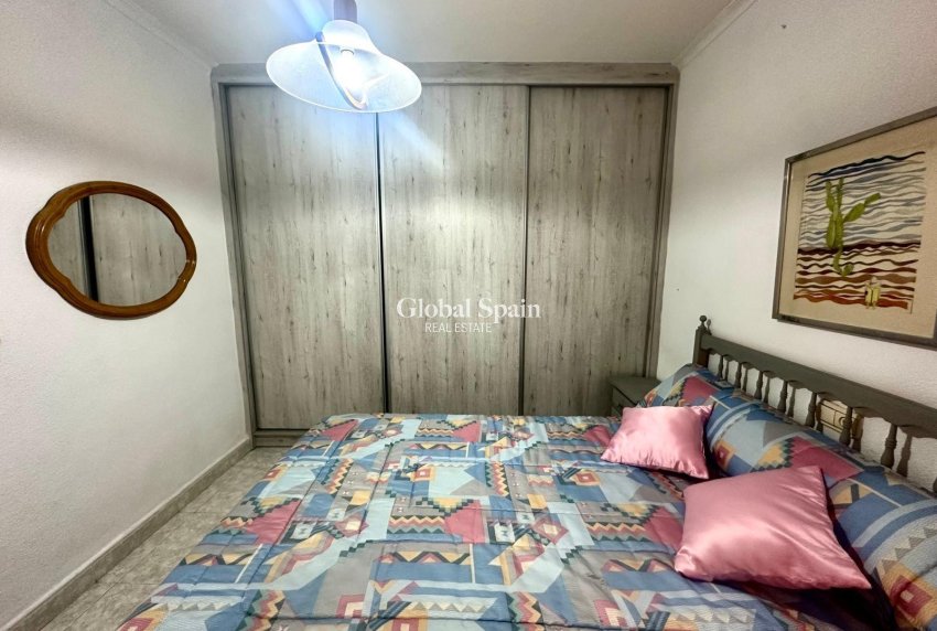 Wiederverkauf - WOHNUNG -
TORREVIEJA - Center