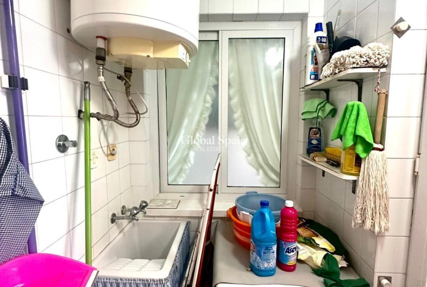 Wiederverkauf - WOHNUNG -
TORREVIEJA - Center