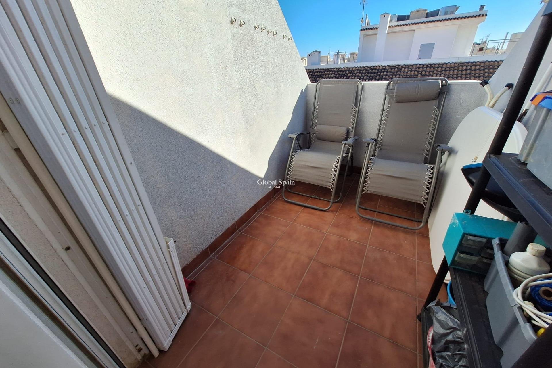 Wiederverkauf - WOHNUNG -
TORREVIEJA - Center