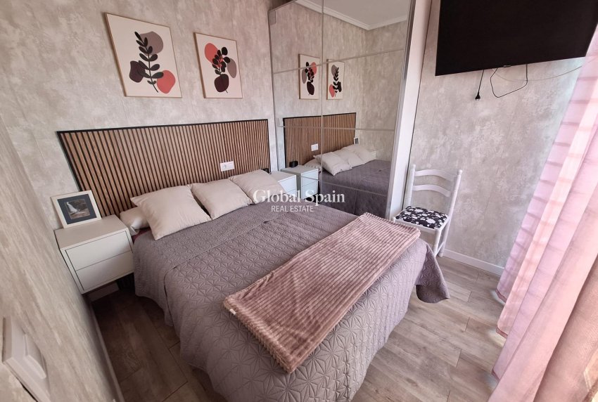 Wiederverkauf - WOHNUNG -
TORREVIEJA - Center