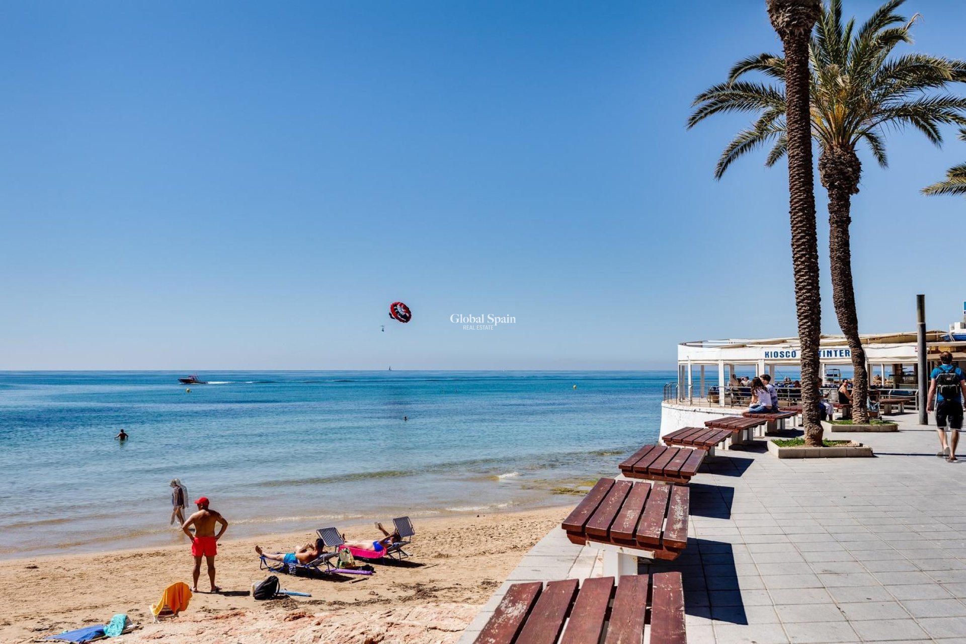 Wiederverkauf - WOHNUNG -
TORREVIEJA - Center