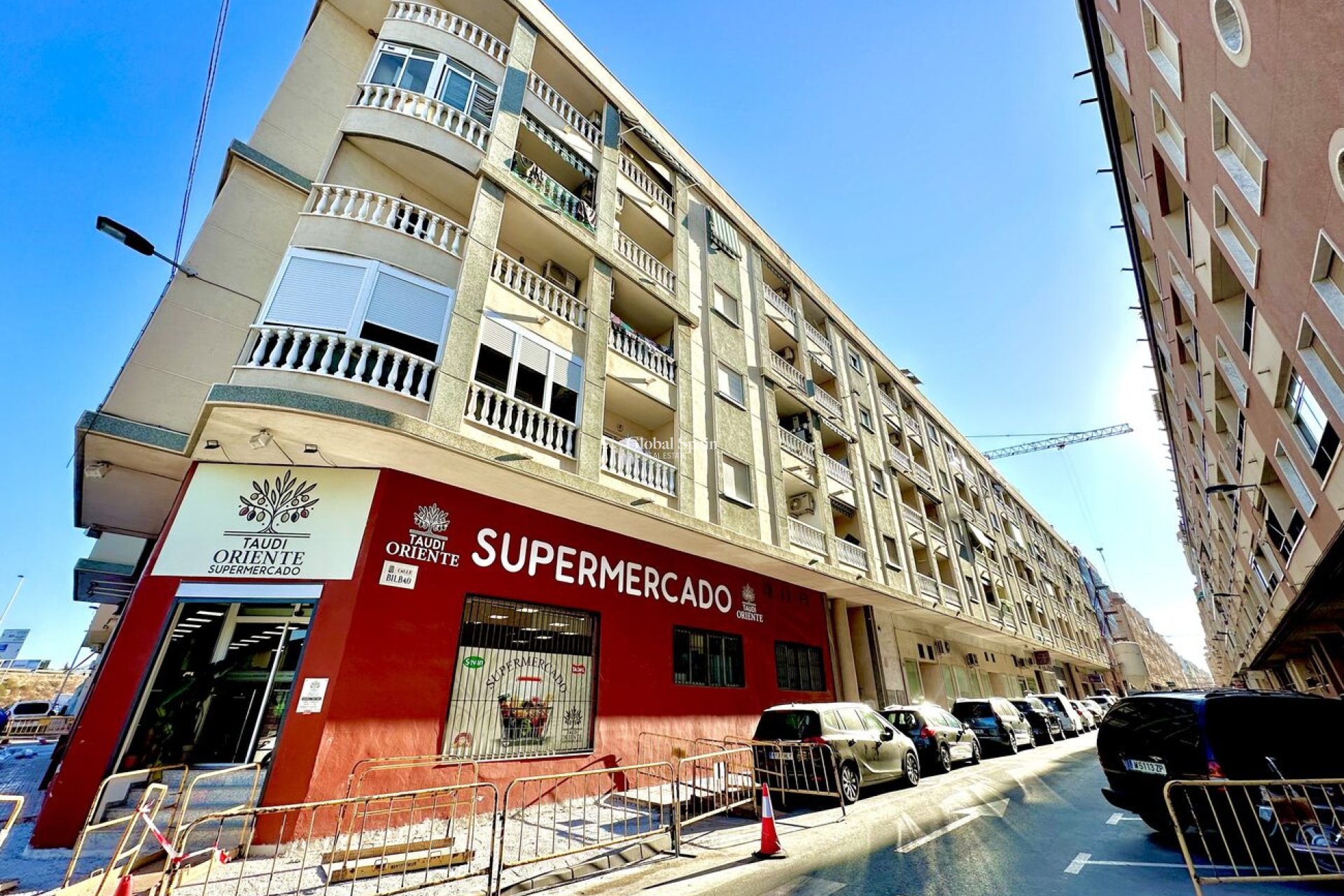 Wiederverkauf - WOHNUNG -
TORREVIEJA - Center