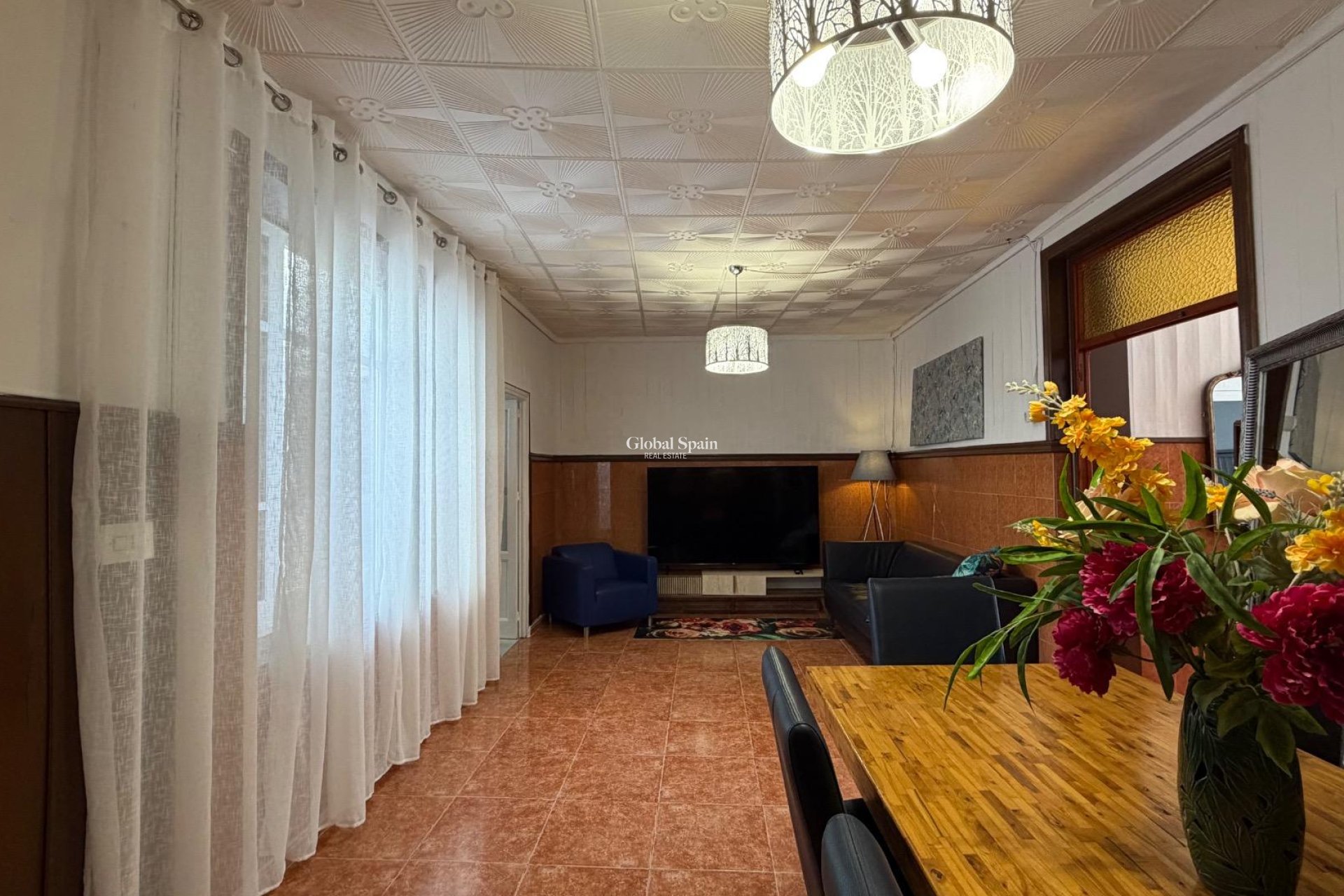 Wiederverkauf - WOHNUNG -
TORREVIEJA - Center