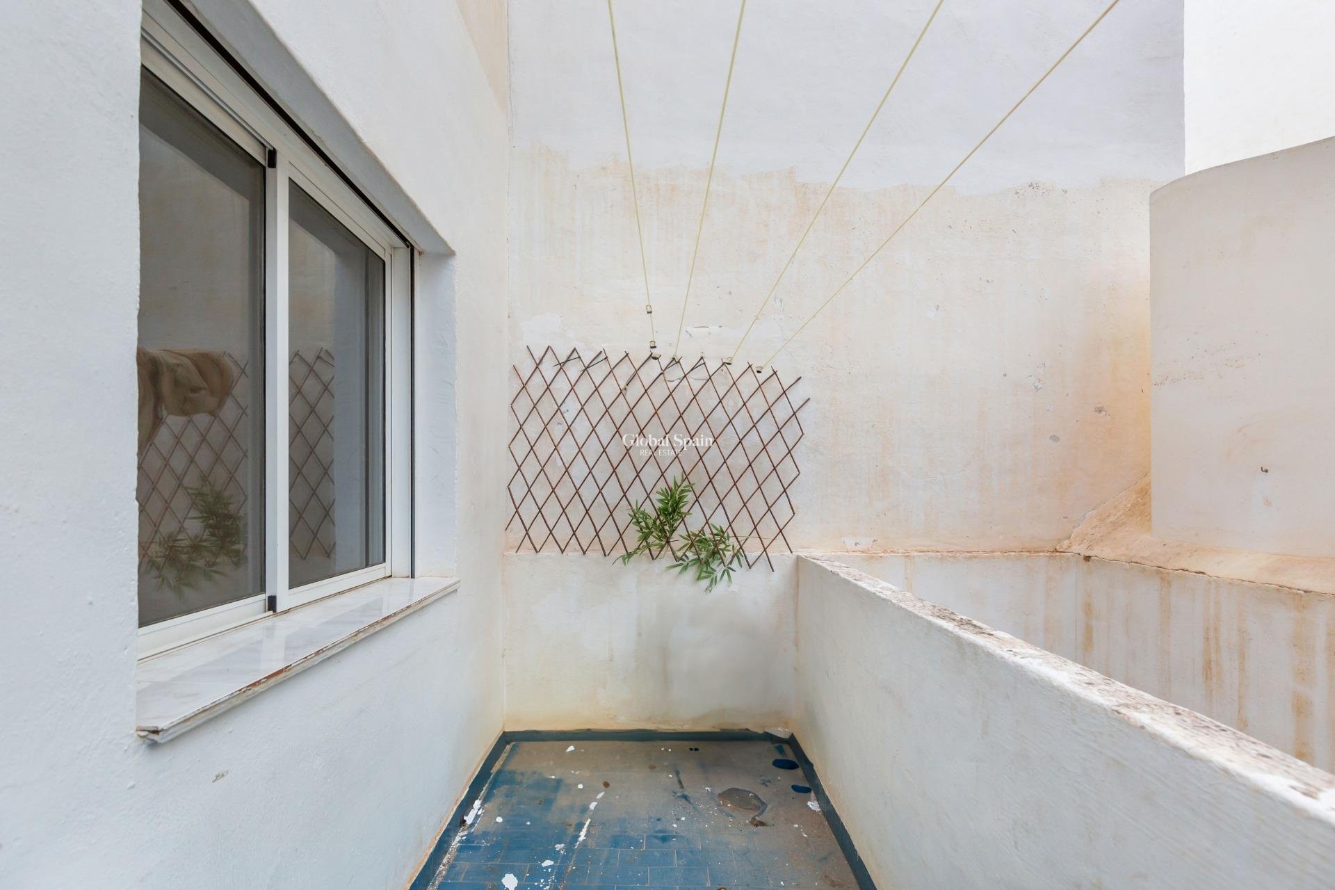 Wiederverkauf - WOHNUNG -
TORREVIEJA - Centro - Muelle Pesquero