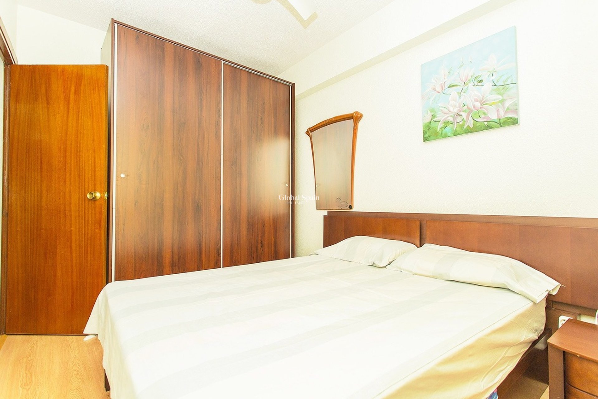 Wiederverkauf - WOHNUNG -
TORREVIEJA - Centro-Muelle Pesquero